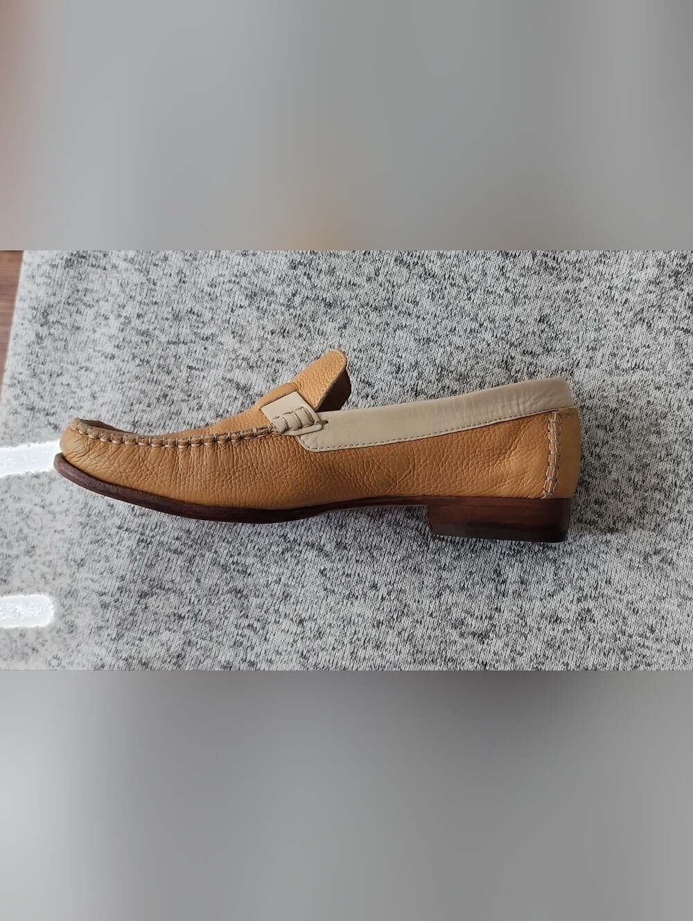 Women's Leather Loafers (Sz: 5; By Cole Haan) - Picture 6 of 10